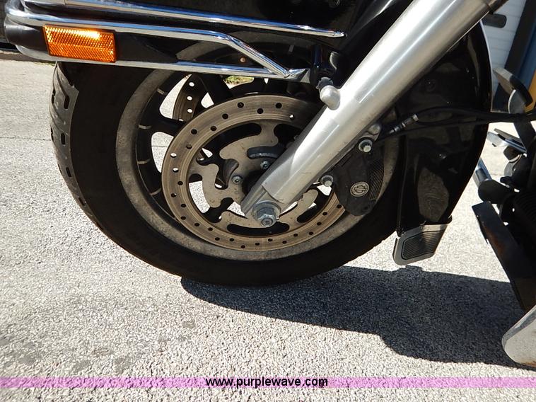 image for item I5313 2008 Harley Davidson FLHTP police motorcycle