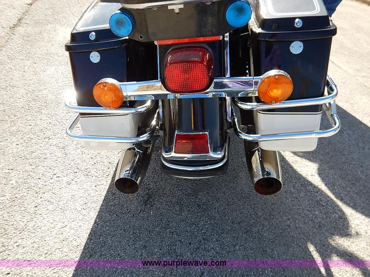 image for item I5313 2008 Harley Davidson FLHTP police motorcycle