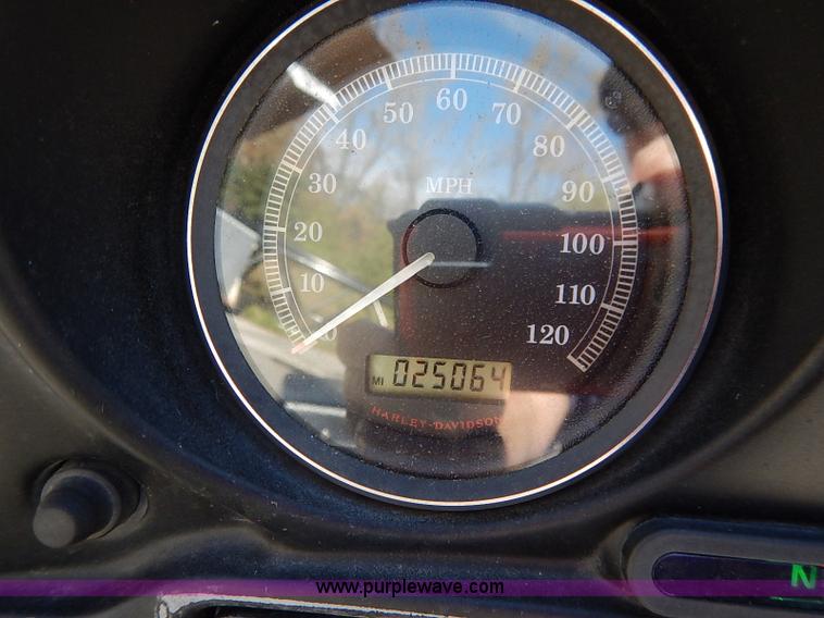 image for item I5313 2008 Harley Davidson FLHTP police motorcycle