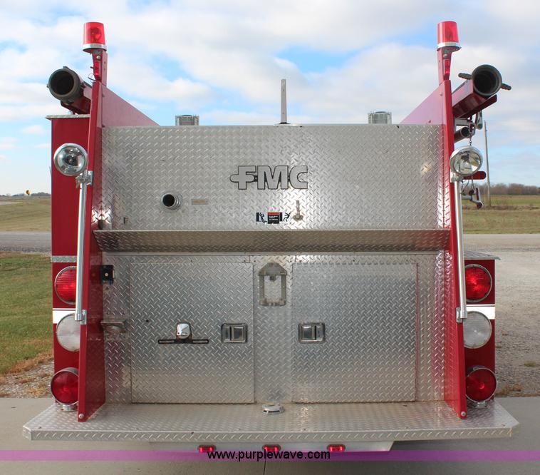 image for item I5974 1987 GMC pumper fire truck
