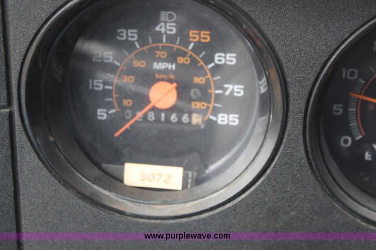 image for item I5974 1987 GMC pumper fire truck