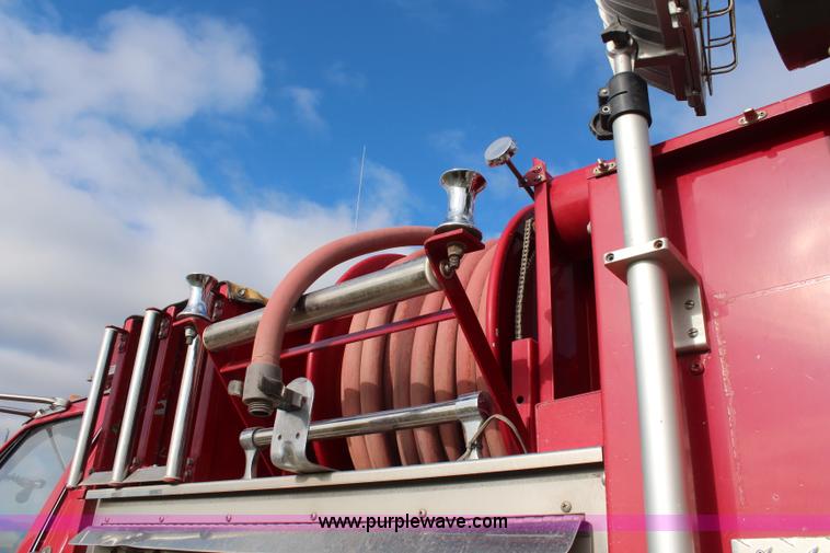 image for item I5974 1987 GMC pumper fire truck