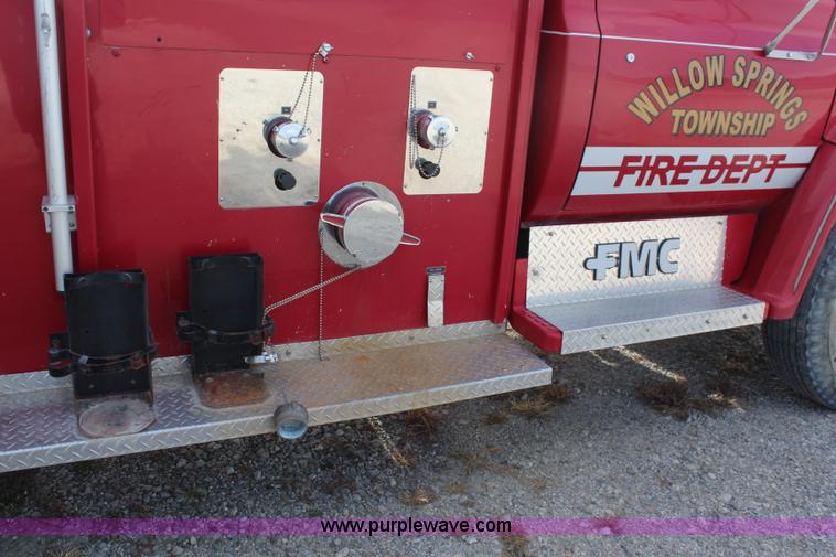 image for item I5974 1987 GMC pumper fire truck