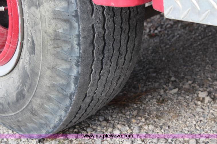 image for item I5974 1987 GMC pumper fire truck