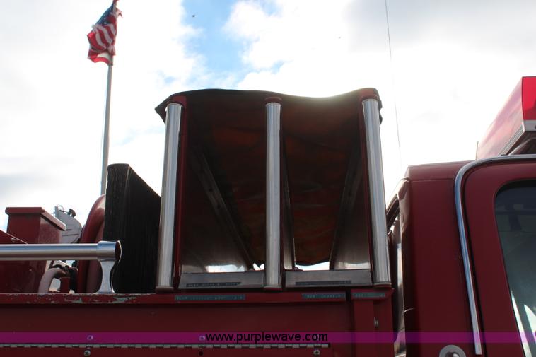 image for item I5974 1987 GMC pumper fire truck