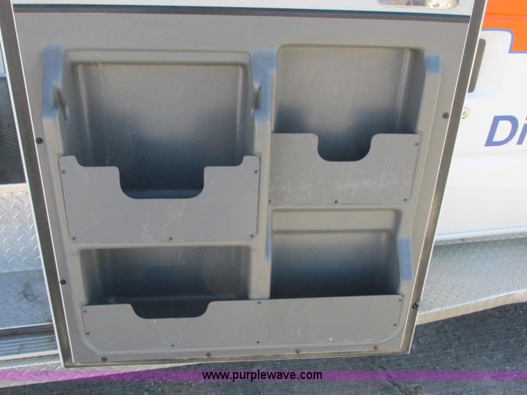 image for item J2383 2001 Ford 801 ambulance