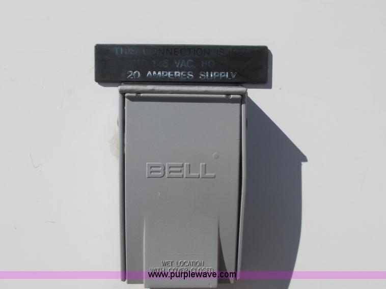 image for item J2383 2001 Ford 801 ambulance