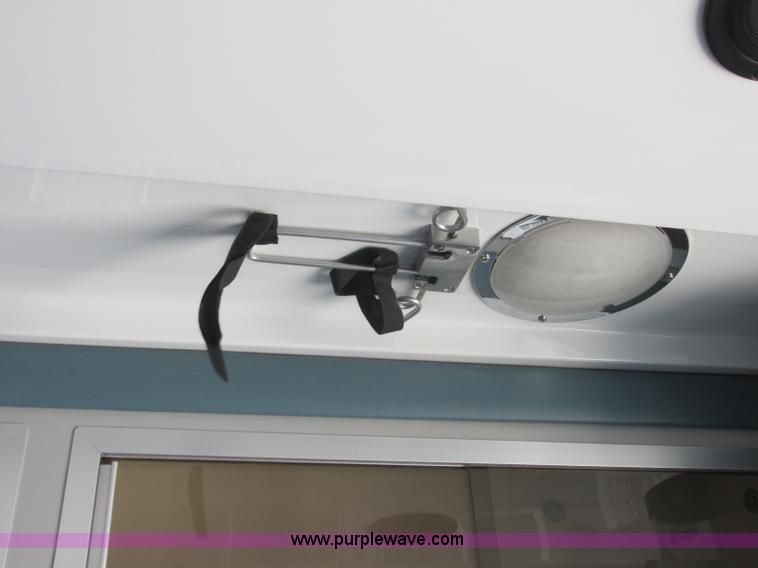 image for item J2383 2001 Ford 801 ambulance