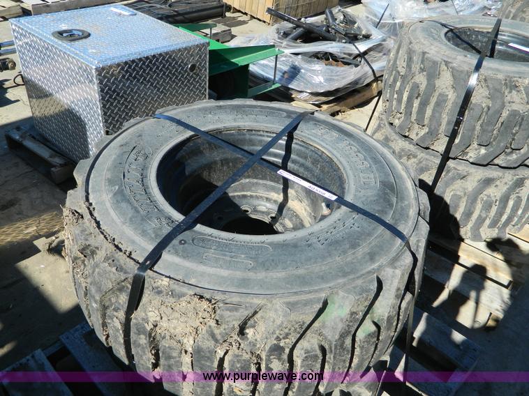 image for item AQ9358 (2) 33-15.50-16.5 tires