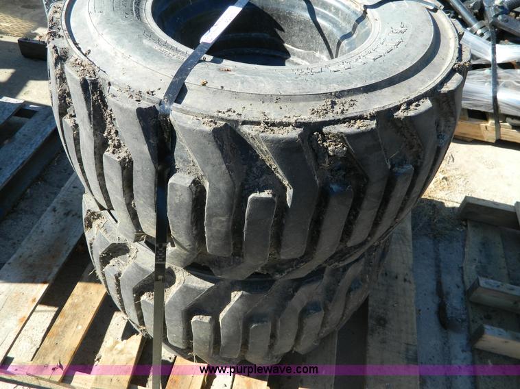 image for item AQ9359 (2) 33-15.50-16.5 tires