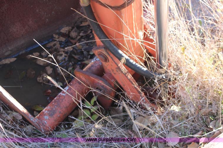 image for item AV9364 Case backhoe attachment