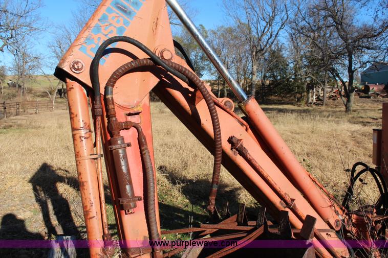 image for item AV9364 Case backhoe attachment