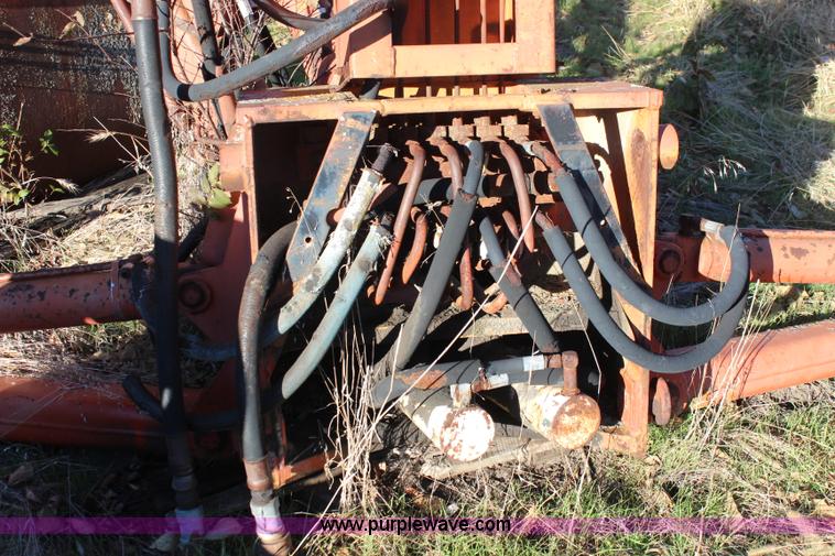 image for item AV9364 Case backhoe attachment