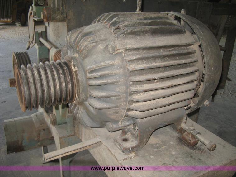 image for item BD9647 Denver 9x36 double stack roller grinder