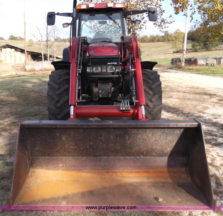 image for item D1282 2004 Case IH MXM120 MFWD tractor