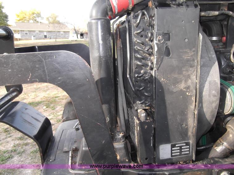 image for item D1282 2004 Case IH MXM120 MFWD tractor