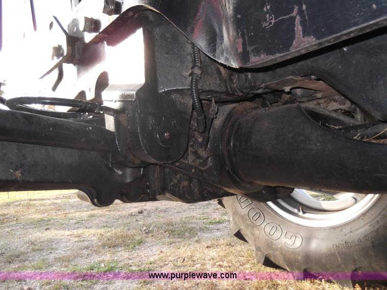 image for item D1282 2004 Case IH MXM120 MFWD tractor