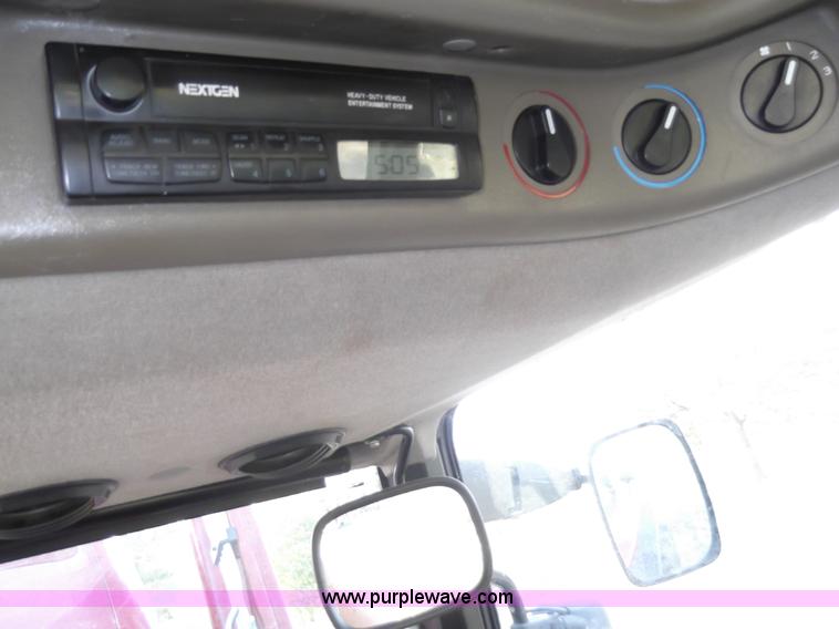 image for item D1282 2004 Case IH MXM120 MFWD tractor