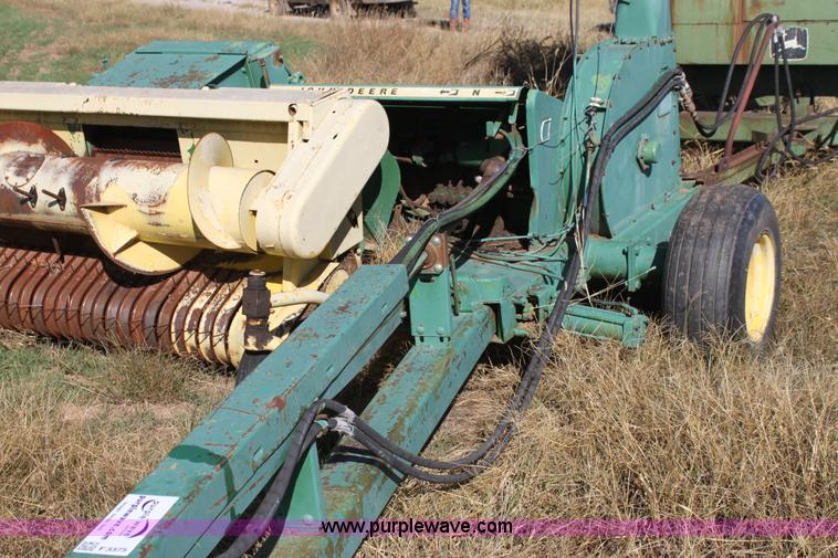 image for item F3375 John Deere forage harvester