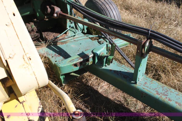 image for item F3375 John Deere forage harvester