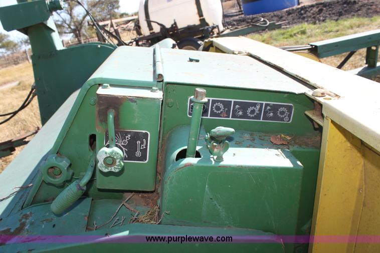 image for item F3375 John Deere forage harvester