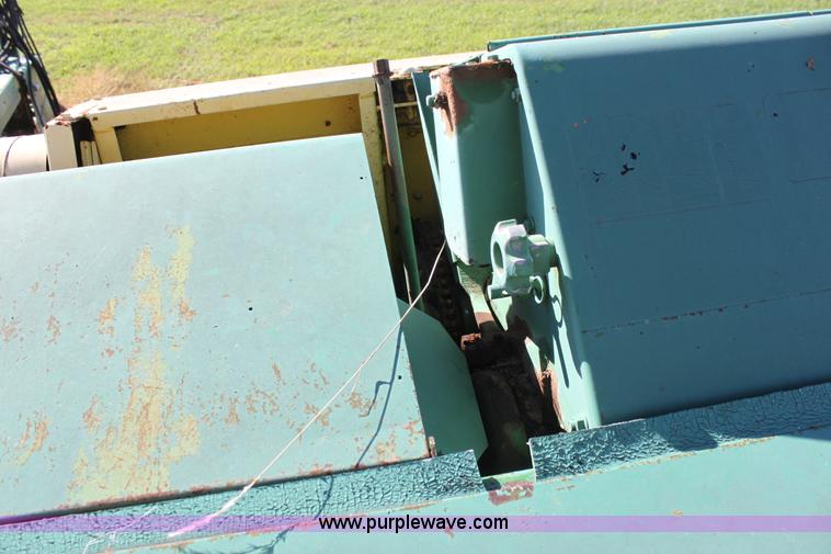 image for item F3375 John Deere forage harvester