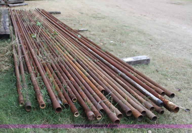 image for item F3377 Approximately 930' of 2 3/8" structural pipe