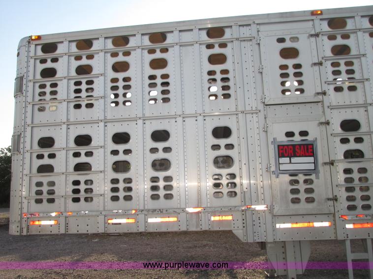 image for item F7463 2000 Wilson Stock Master 53' spread axle livestock trailer
