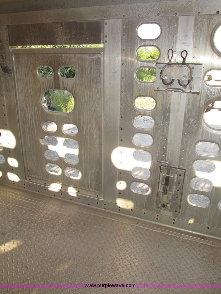 image for item F7463 2000 Wilson Stock Master 53' spread axle livestock trailer