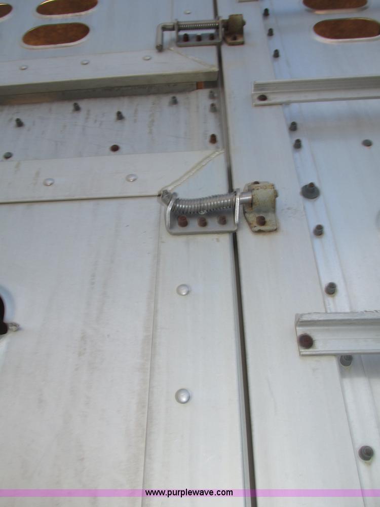 image for item F7463 2000 Wilson Stock Master 53' spread axle livestock trailer