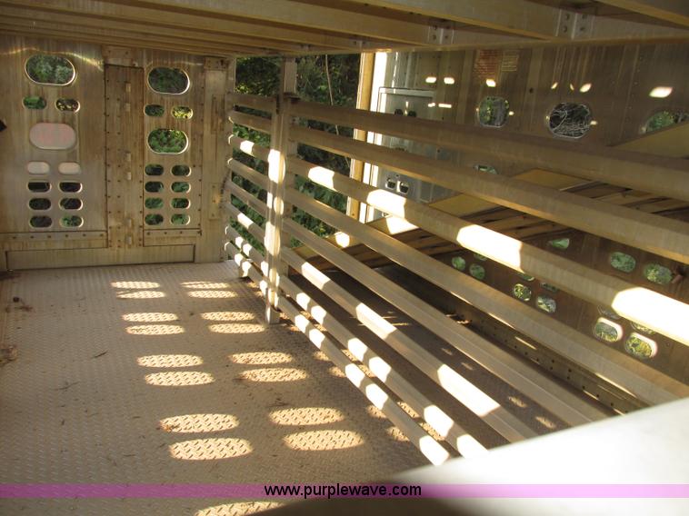 image for item F7463 2000 Wilson Stock Master 53' spread axle livestock trailer