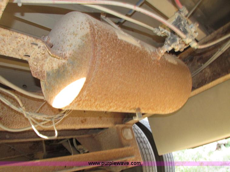 image for item F7463 2000 Wilson Stock Master 53' spread axle livestock trailer