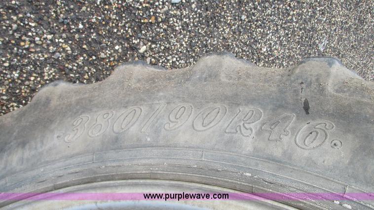 image for item G9082 2005 Case IH SPX4410 Patriot self-propelled sprayer