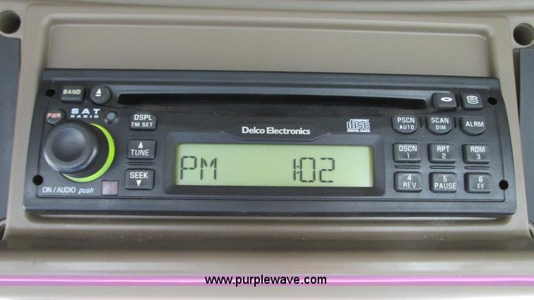 image for item G9082 2005 Case IH SPX4410 Patriot self-propelled sprayer