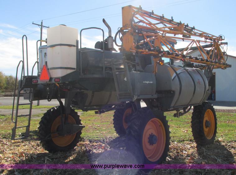 image for item G9083 2010 Hagie DTS-8 self-propelled sprayer with trailer