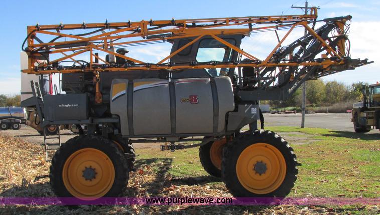 image for item G9083 2010 Hagie DTS-8 self-propelled sprayer with trailer