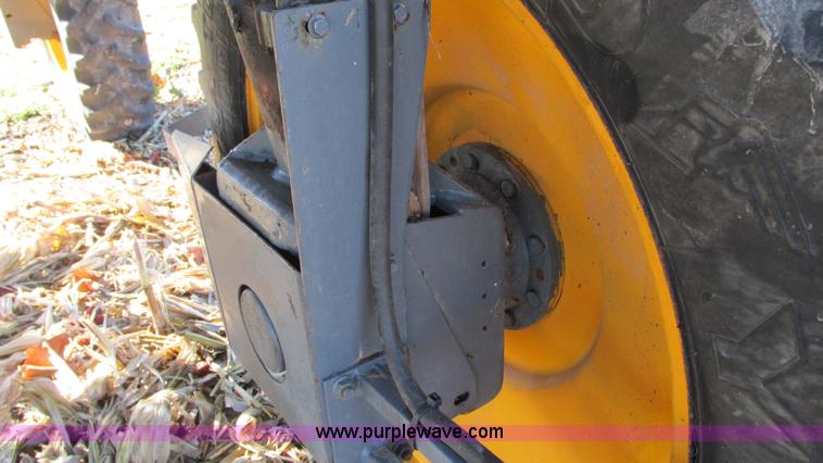 image for item G9083 2010 Hagie DTS-8 self-propelled sprayer with trailer