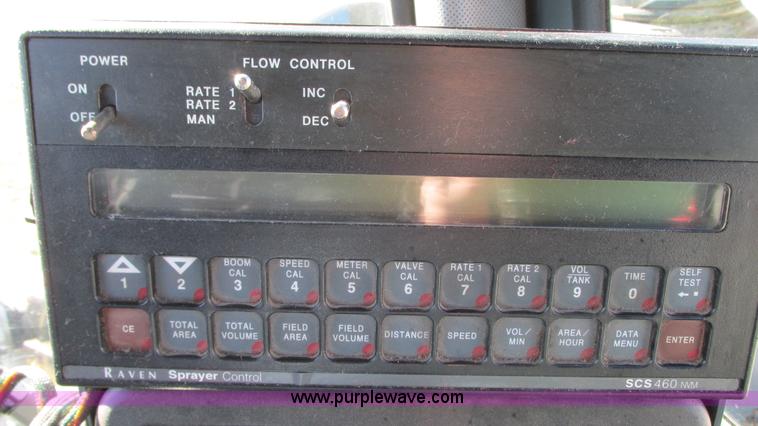 image for item G9083 2010 Hagie DTS-8 self-propelled sprayer with trailer