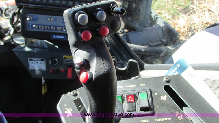 image for item G9083 2010 Hagie DTS-8 self-propelled sprayer with trailer