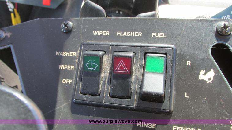 image for item G9083 2010 Hagie DTS-8 self-propelled sprayer with trailer