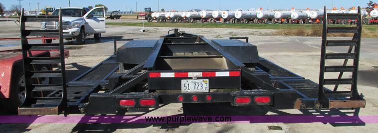 image for item G9083 2010 Hagie DTS-8 self-propelled sprayer with trailer