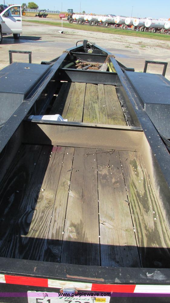 image for item G9083 2010 Hagie DTS-8 self-propelled sprayer with trailer