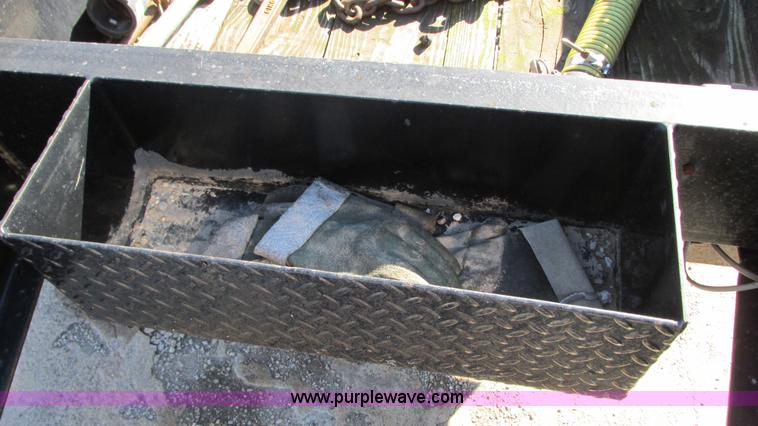 image for item G9083 2010 Hagie DTS-8 self-propelled sprayer with trailer