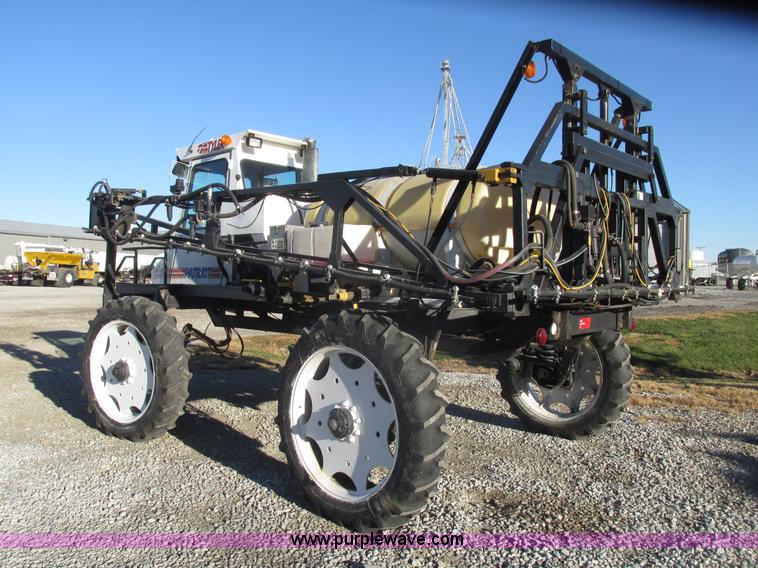 image for item G9900 1992 Tyler Patriot self-propelled sprayer