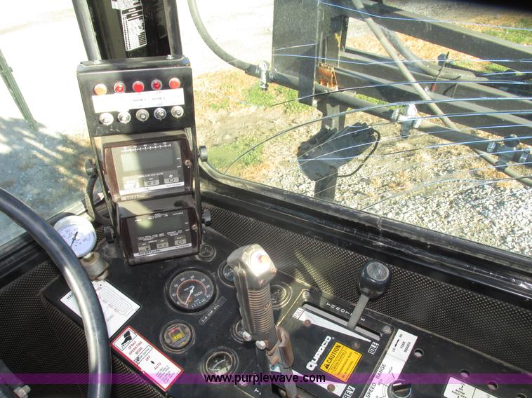 image for item G9900 1992 Tyler Patriot self-propelled sprayer