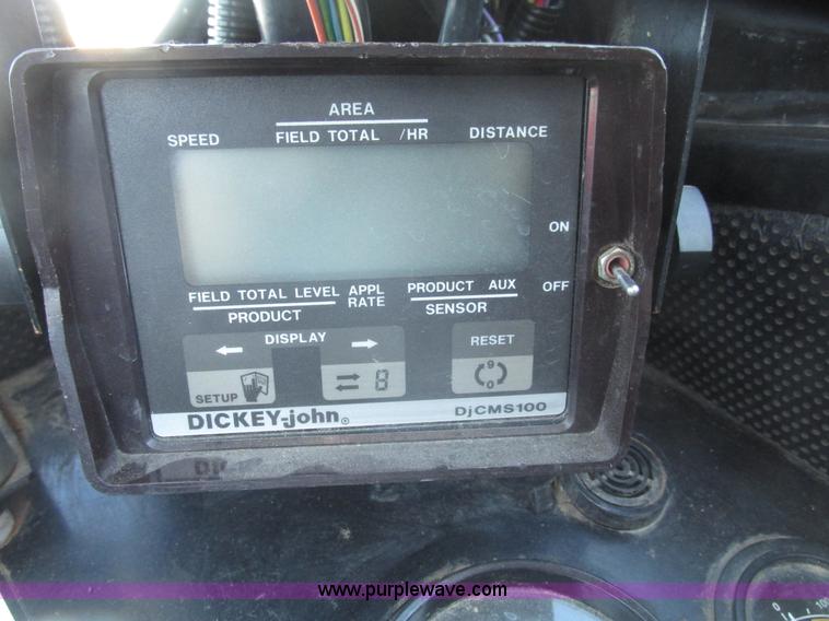 image for item G9900 1992 Tyler Patriot self-propelled sprayer