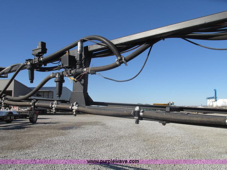 image for item G9900 1992 Tyler Patriot self-propelled sprayer