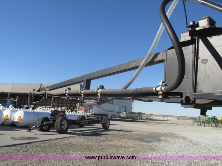 image for item G9900 1992 Tyler Patriot self-propelled sprayer