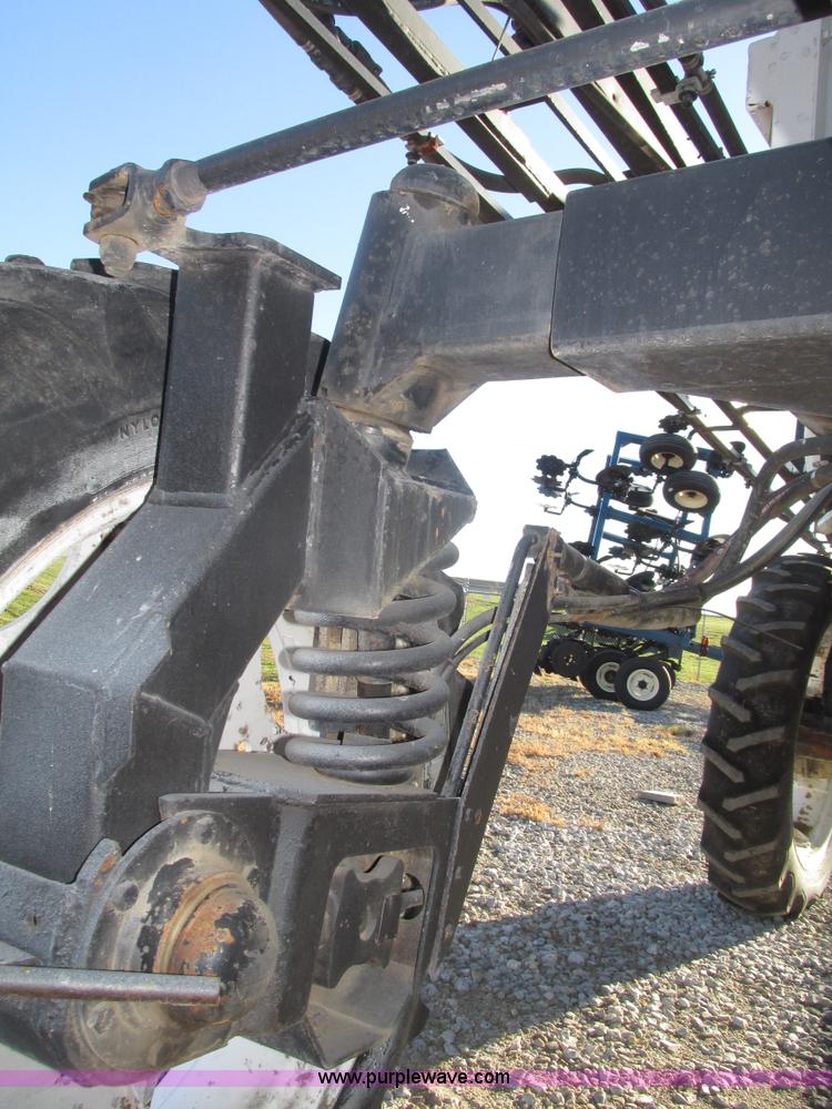 image for item G9900 1992 Tyler Patriot self-propelled sprayer