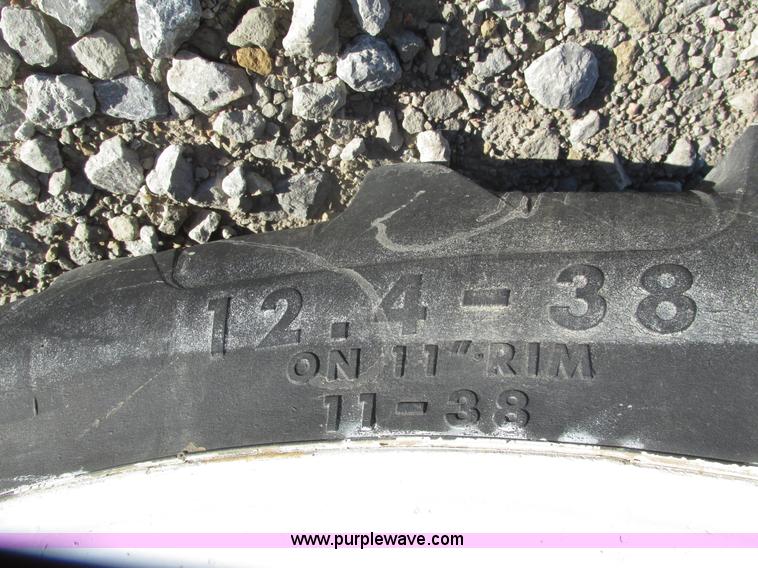 image for item G9900 1992 Tyler Patriot self-propelled sprayer